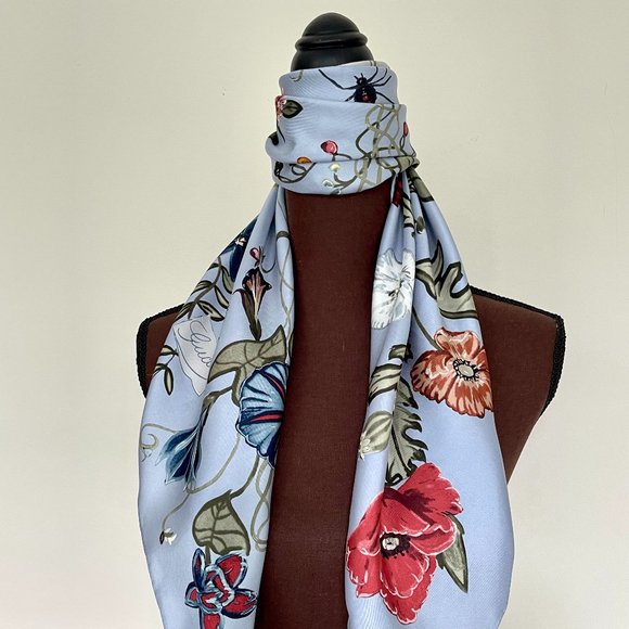 New Gucci Kris Knight Floral Print Silk Scarf with Gucci Gift Box - Picture 12 of 14